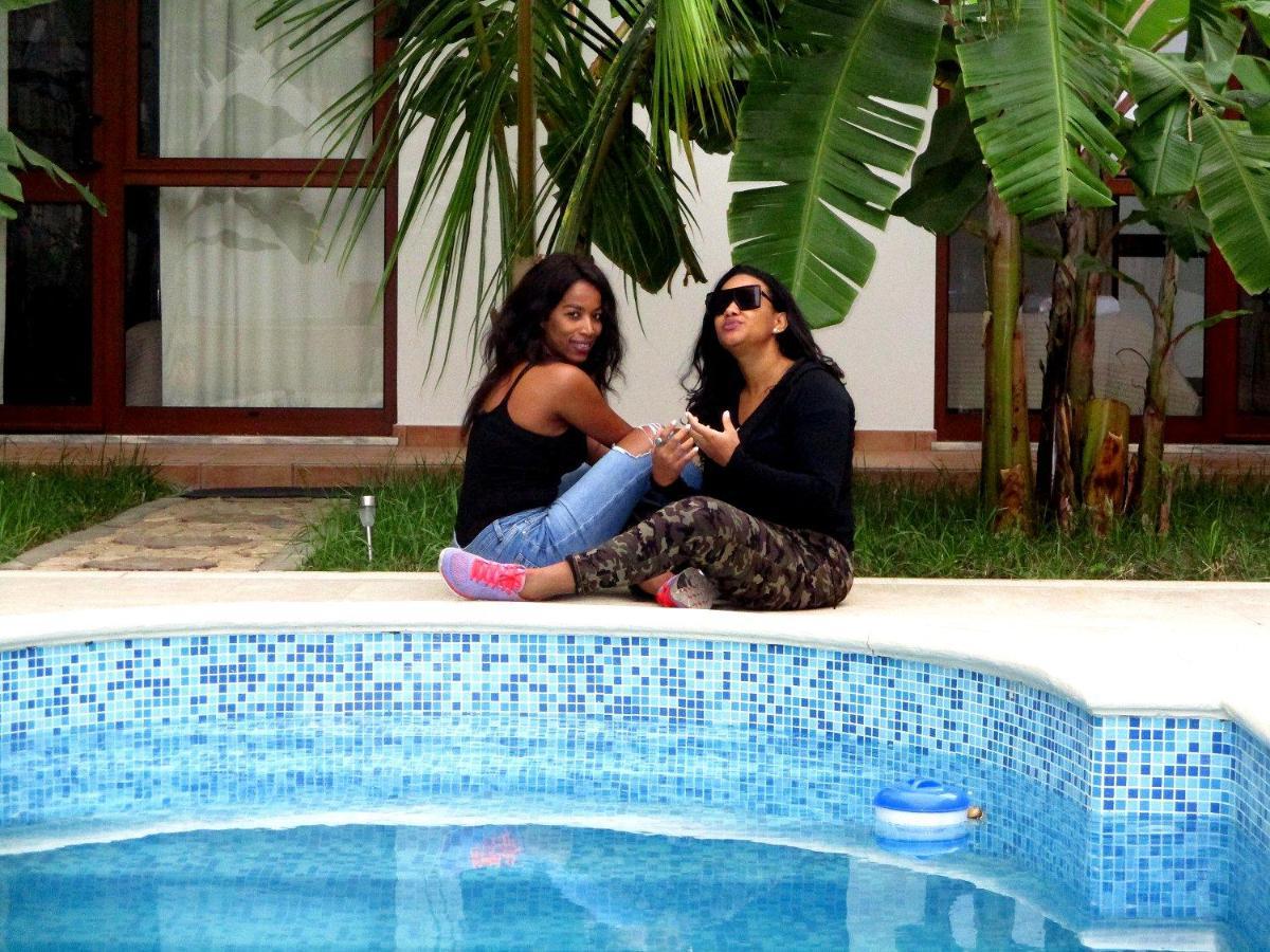 Residencial Lela D'Fermina Hotel Pombas Bagian luar foto