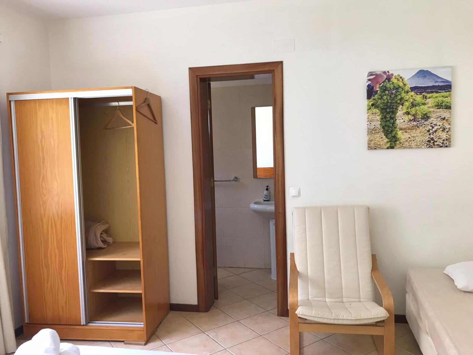 Residencial Lela D'Fermina Hotel Pombas Bagian luar foto